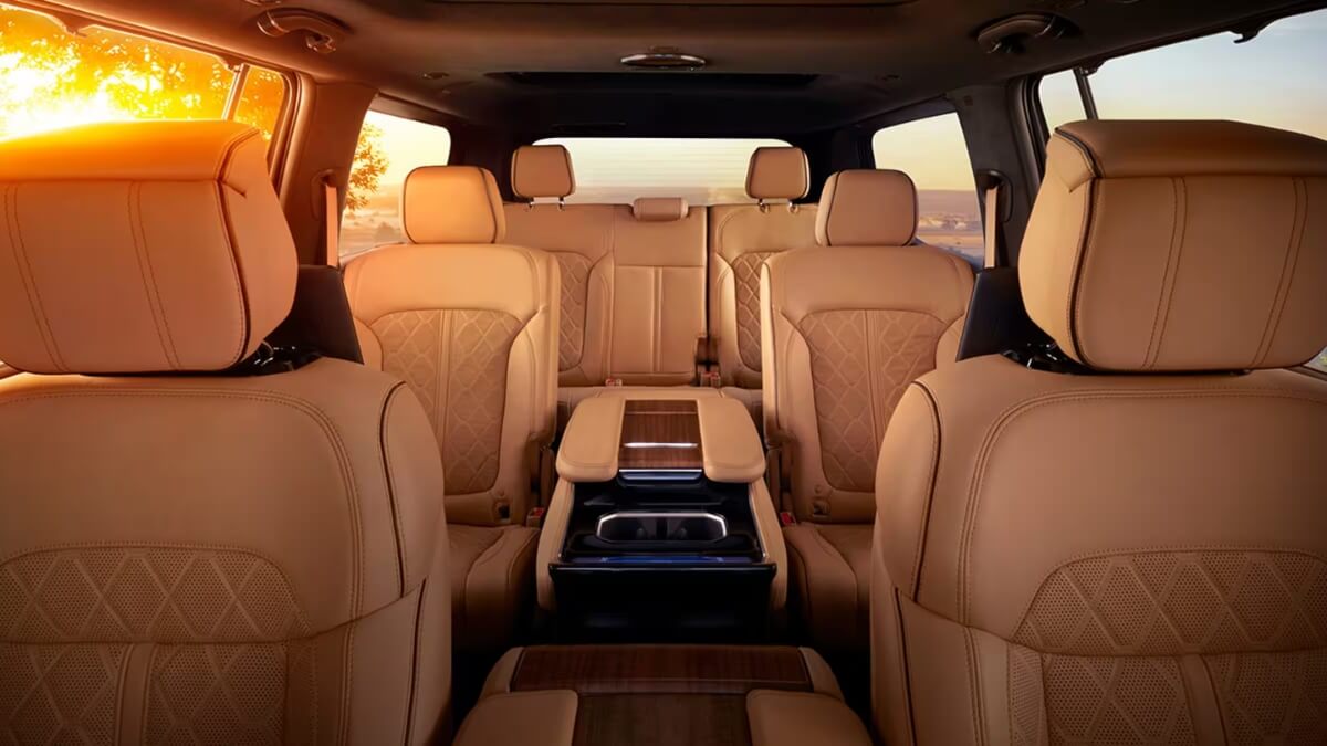 Jeep Grand Wagoneer interior